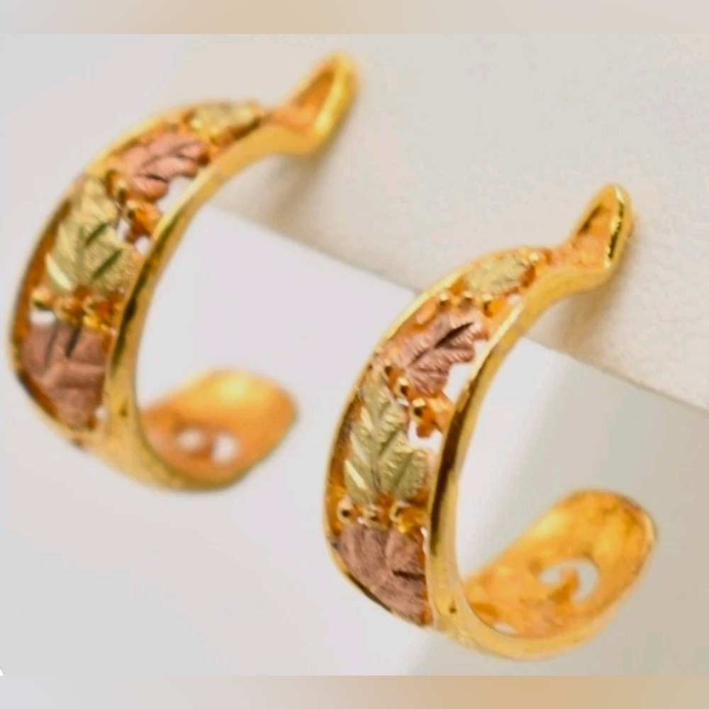 Vintage 10K Black Hills Gold Half Hoop Post Back Earrings